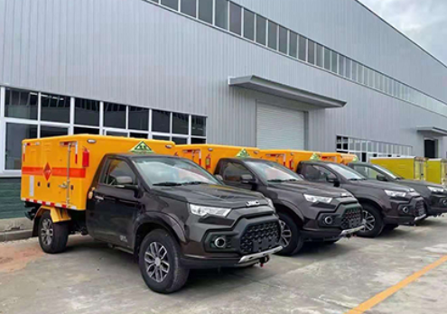 京口爆破器材运输车-保障安全与效率的关键