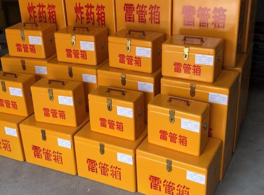京口玻璃钢雷管箱的使用寿命一般是多少？