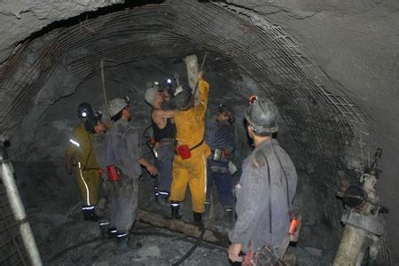京口工程爆破中的危险因素分析以及应对工程爆破危险的措施